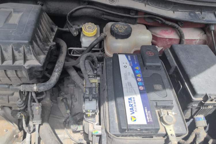 Used Roewe RX3 2018 1.6L CVT Internet Smart Edition Engine Bay Left