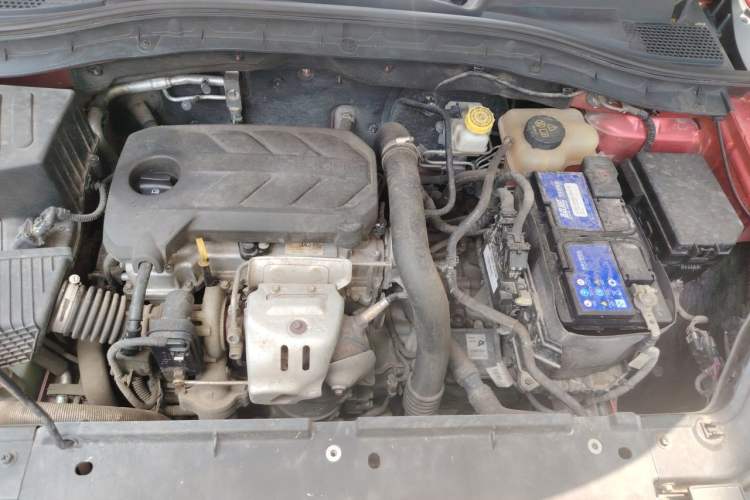 Used Roewe RX3 2018 18T Automatic Internet ZhiZun Edition Engine Bay