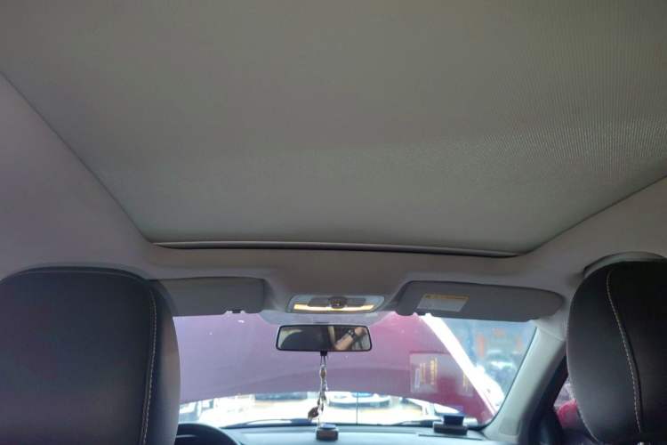 Used Roewe RX3 2018 1.6L Manual Flagship Edition Headliner
