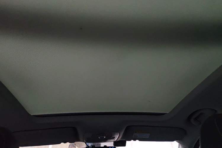 Used Roewe RX3 2018 1.6L CVT Flagship Edition Headliner