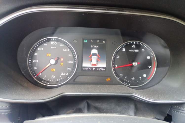 Used Roewe RX3 2018 18T Automatic Internet ZhiZun Edition Instrument Cluster