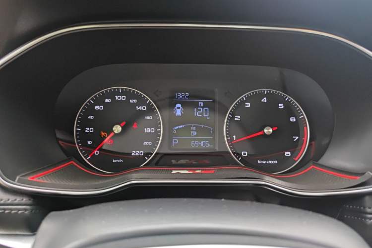 Used Roewe RX3 2018 1.6L CVT Internet Smart Edition Instrument Cluster