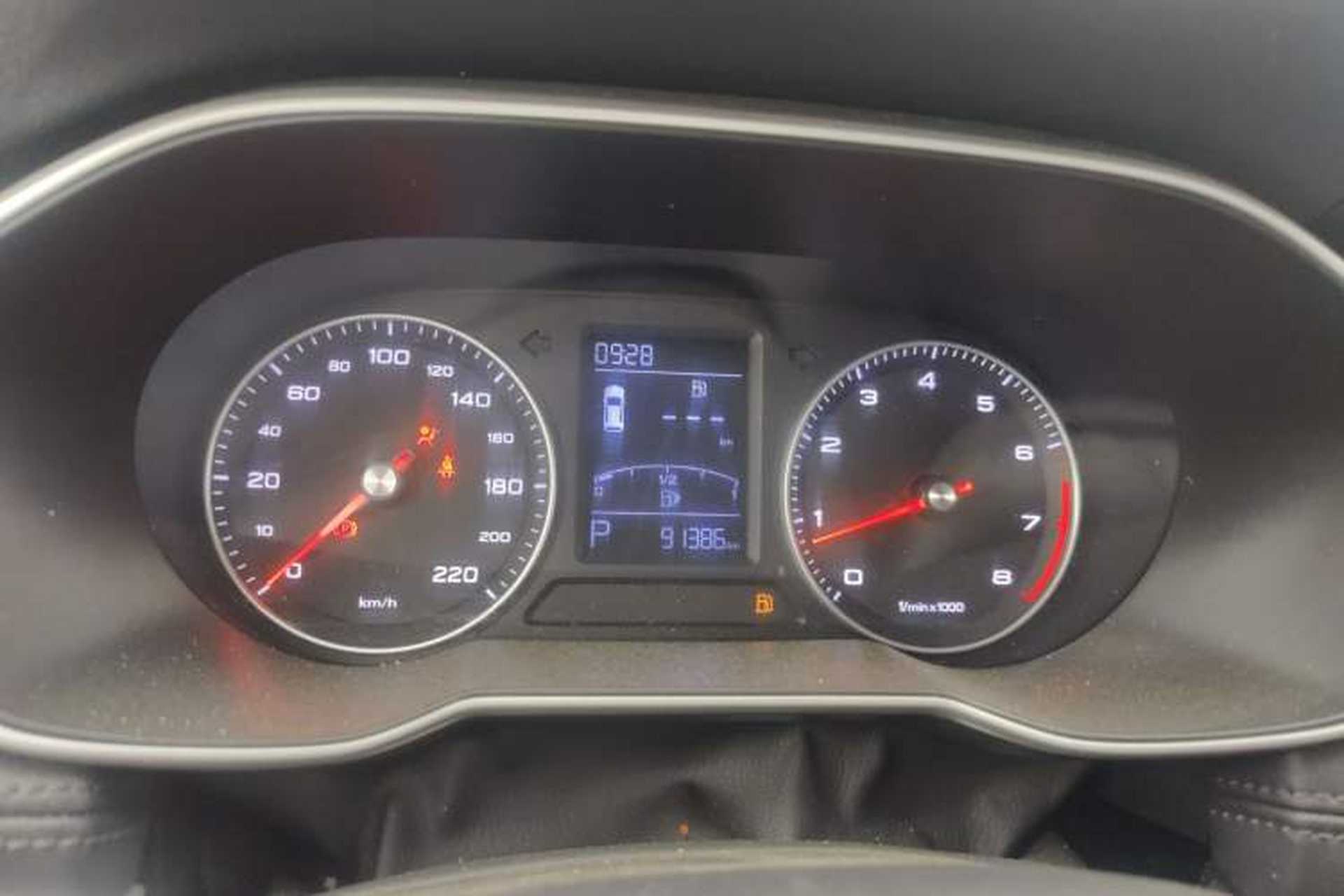 Used Roewe RX3 2018 1.6L CVT Flagship Edition Instrument Cluster