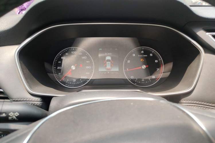Used Roewe RX3 2018 18T Automatic Internet ZhiZun Edition Instrument Cluster