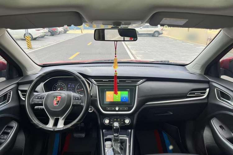 Used Roewe RX3 2018 1.6L CVT Flagship Edition Interior 2