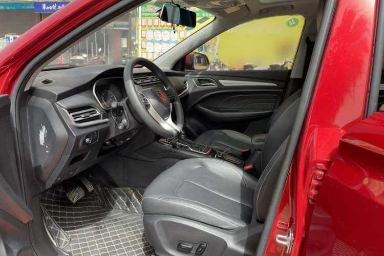 Used Roewe RX3 2018 1.6L CVT Flagship Edition Interior 2
