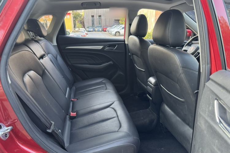 Used Roewe RX3 2018 1.6L CVT Internet Smart Edition Interior 5