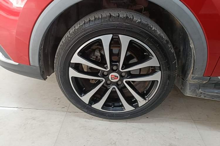 Used Roewe RX3 2018 1.6L CVT Internet Smart Edition Left Front Wheel Hub