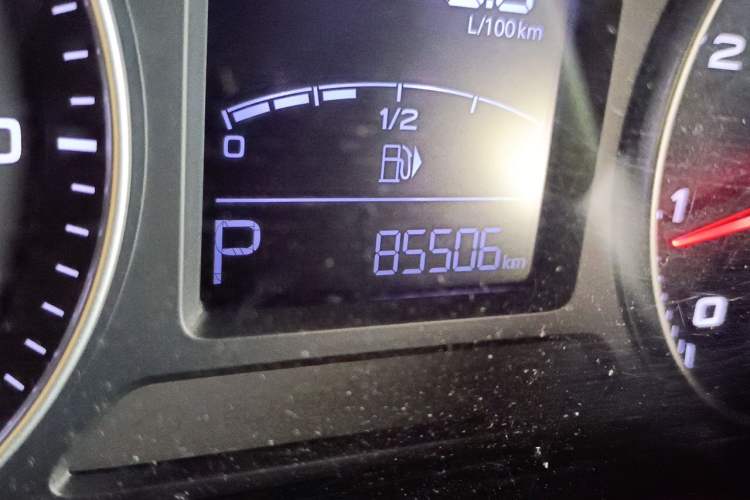 Used Roewe RX3 2018 1.6L CVT Flagship Edition Odometer Close Up