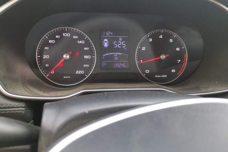Used Roewe RX3 2018 1.6L CVT Flagship Edition Odometer Close Up
