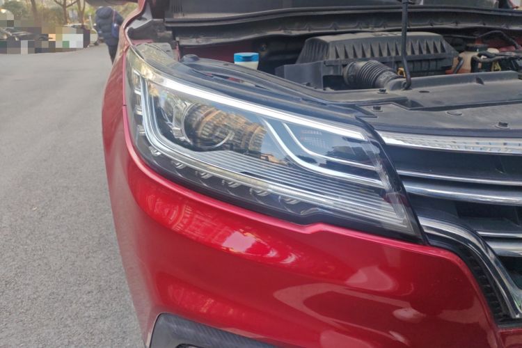Used Roewe RX3 2018 1.6L CVT Internet Smart Edition Right Front Headlight