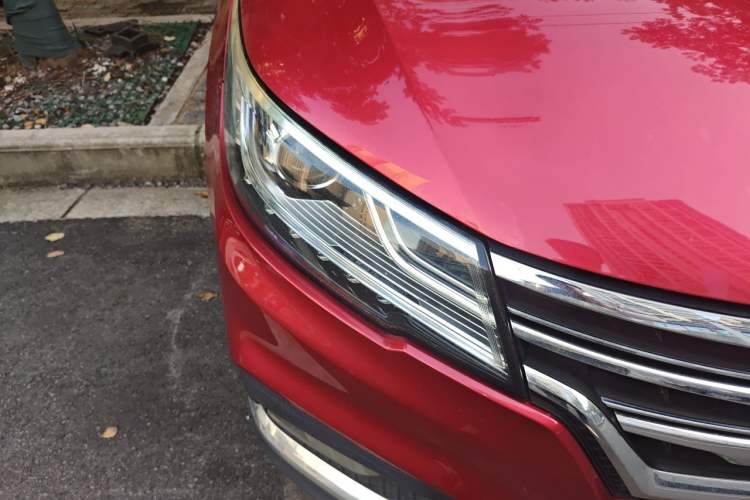 Used Roewe RX3 2018 18T Automatic Flagship Model Right Front Headlight