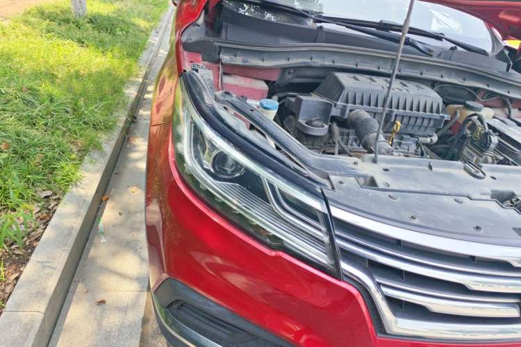 Used Roewe RX3 2018 1.6L Manual Flagship Edition Right Front Headlight