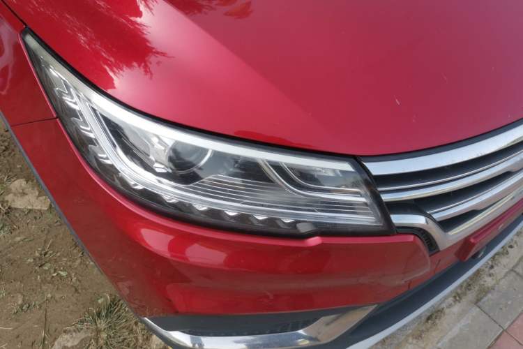 Used Roewe RX3 2018 1.6L CVT Flagship Edition Right Front Headlight