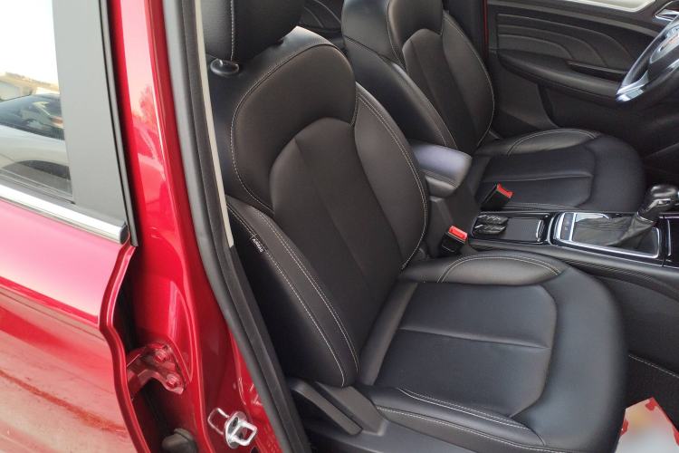 Used Roewe RX3 2018 1.6L CVT Internet Smart Edition Right Front Seat