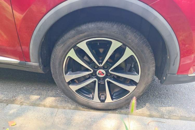 Used Roewe RX3 2018 1.6L Manual Flagship Edition Right Front Wheel Hub