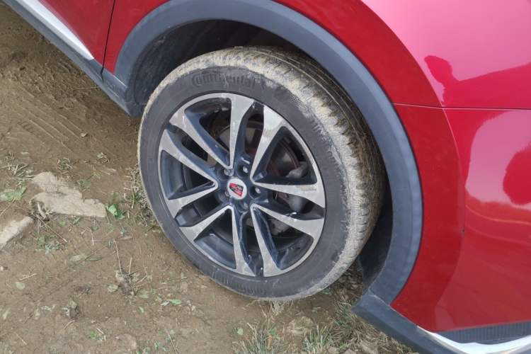 Used Roewe RX3 2018 1.6L CVT Flagship Edition Right Front Wheel Hub