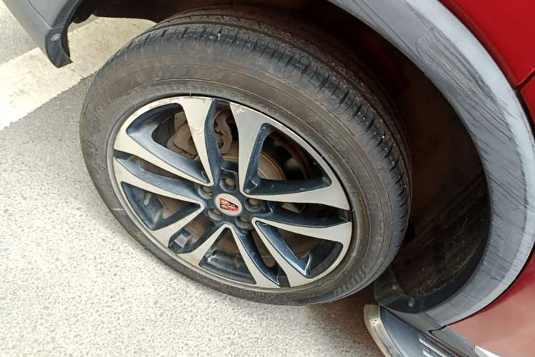 Used Roewe RX3 2018 1.6L CVT Flagship Edition Right Rear Wheel Hub