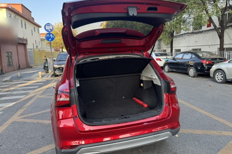 Used Roewe RX3 2018 1.6L CVT Internet Smart Edition Trunk
