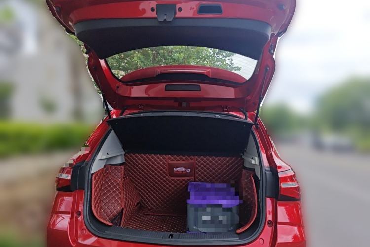 Used Roewe RX3 2018 1.6L CVT Internet Smart Edition Trunk