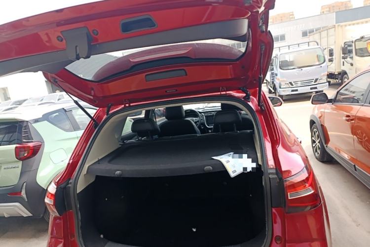 Used Roewe RX3 2018 1.6L CVT Flagship Edition Trunk