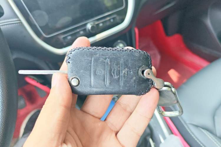 Used Roewe RX3 2018 1.6L Manual Flagship Edition Vehicle Key