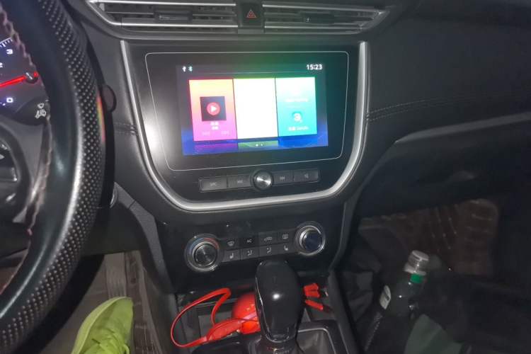 Used Roewe RX3 2018 1.6L CVT Flagship Edition Audio And AC Panel
