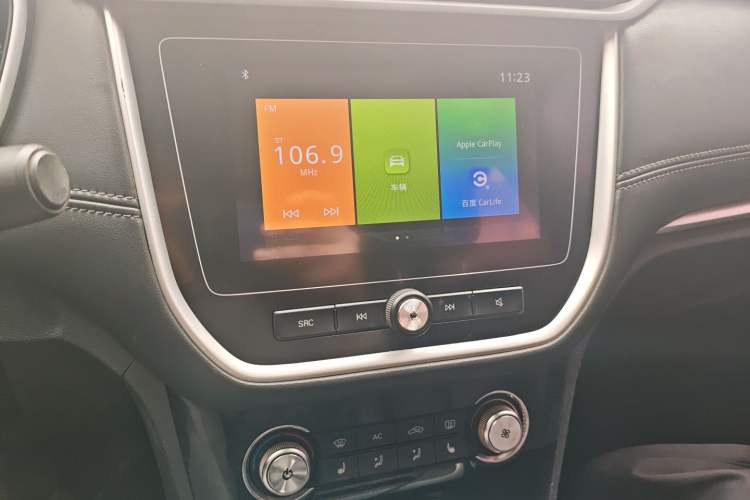 Used Roewe RX3 2018 1.6L Manual Flagship Edition Audio And AC Panel