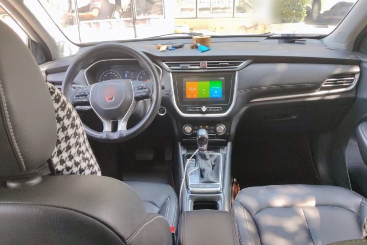 Used Roewe RX3 2018 1.6L CVT Flagship Edition Center Console