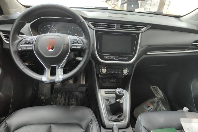 Used Roewe RX3 2018 1.6L Manual Internet Smart Edition Center Console
