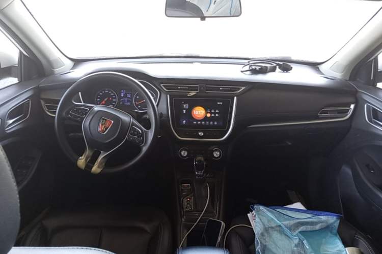 Used Roewe RX3 2018 1.6L CVT Flagship Edition Center Console