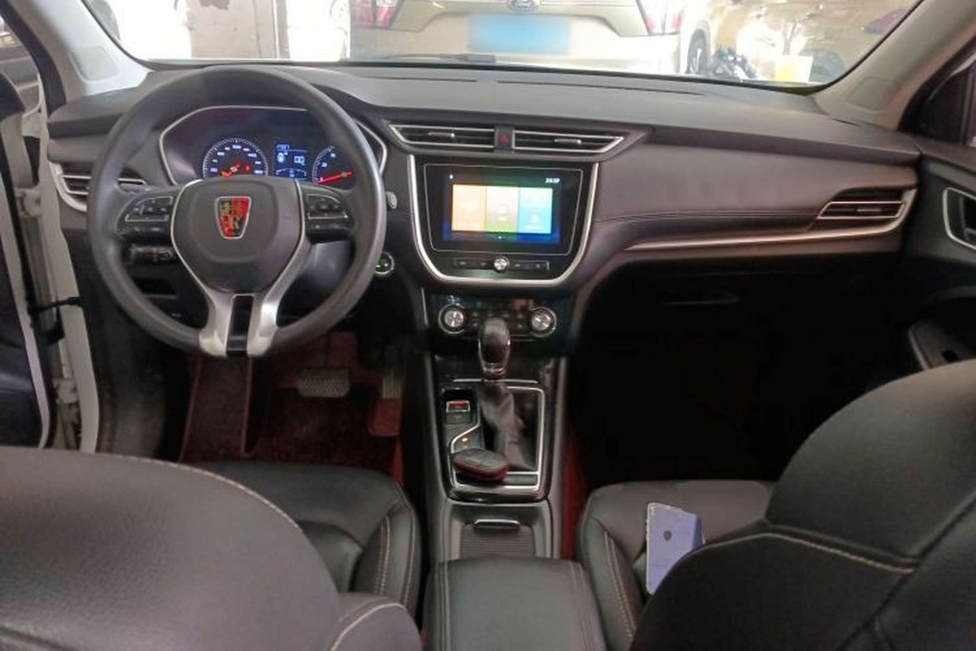 Used Roewe RX3 2018 1.6L CVT Flagship Edition Center Console