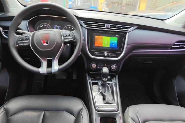 Used Roewe RX3 2018 18T Automatic Flagship Model Center Console