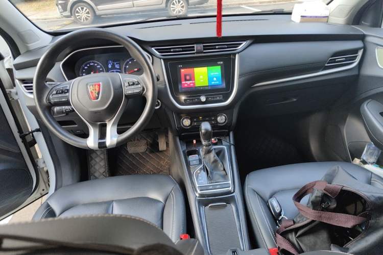 Used Roewe RX3 2018 1.6L CVT Flagship Edition Center Console