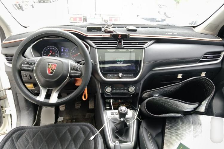 Used Roewe RX3 2018 1.6L Manual Flagship Edition Center Console