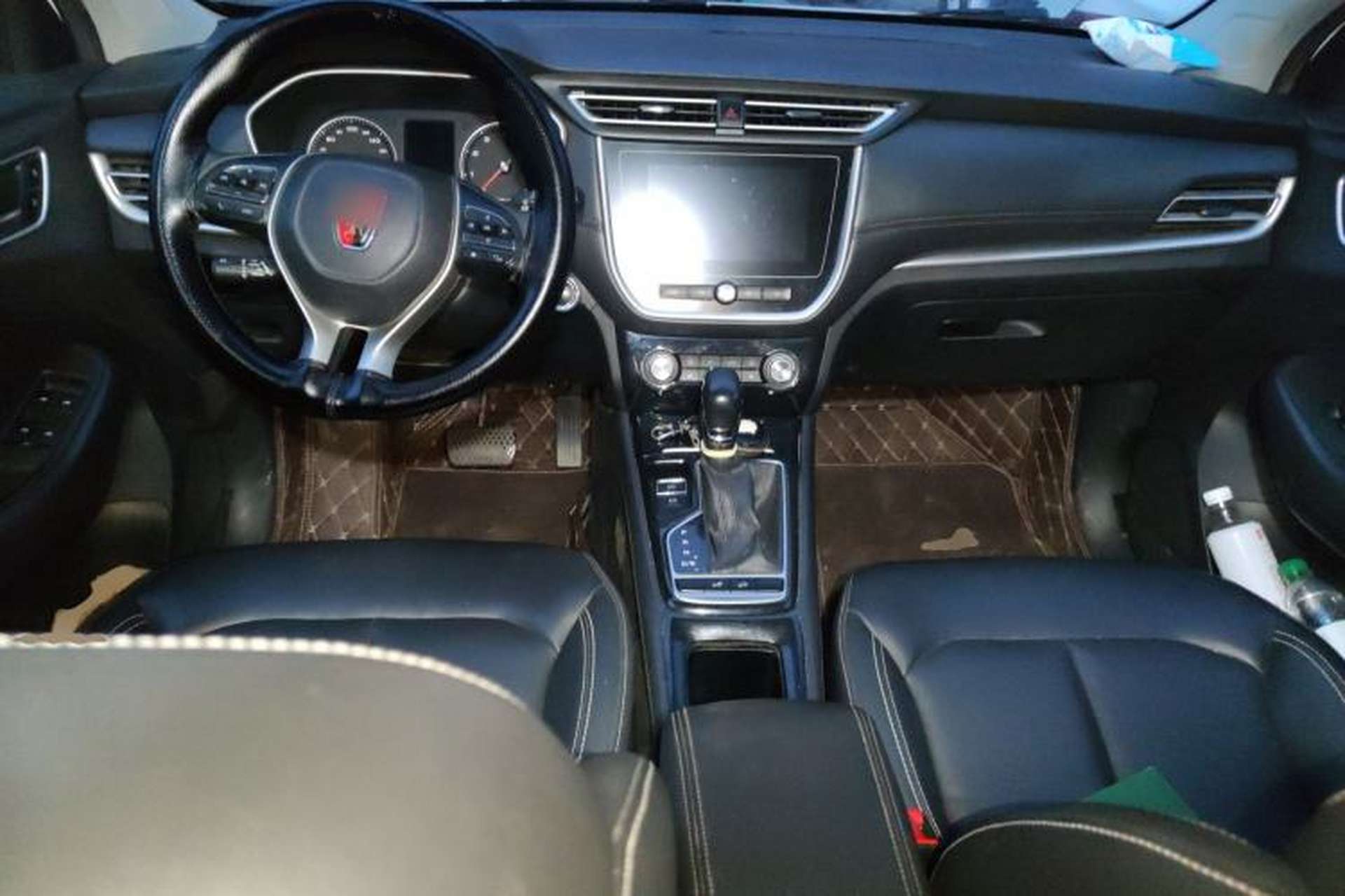 Used Roewe RX3 2018 1.6L CVT Flagship Edition Center Console