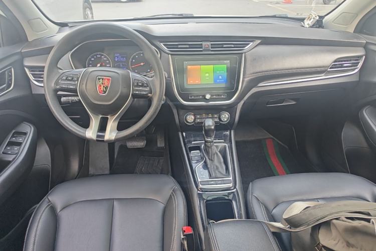 Used Roewe RX3 2018 18T Automatic Flagship Model Center Console