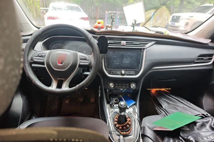Used Roewe RX3 2018 1.6L Manual Elite Edition Center Console