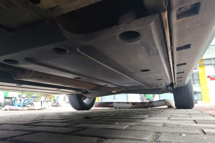 Used Roewe RX3 2018 1.6L CVT Internet Smart Edition Chassis Front Left
