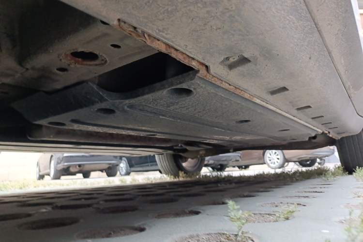 Used Roewe RX3 2018 18T Automatic Internet ZhiZun Edition Chassis Front Left