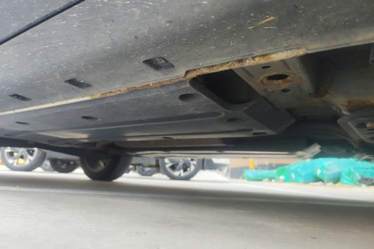 Used Roewe RX3 2018 1.6L Manual Internet Smart Edition Chassis Front Right