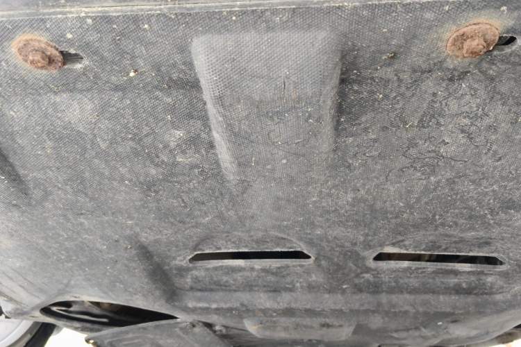 Used Roewe RX3 2018 1.6L Manual Flagship Edition Chassis Front
