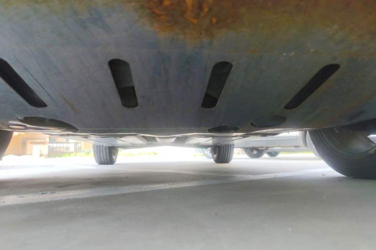 Used Roewe RX3 2018 1.6L Manual Internet Smart Edition Chassis Front
