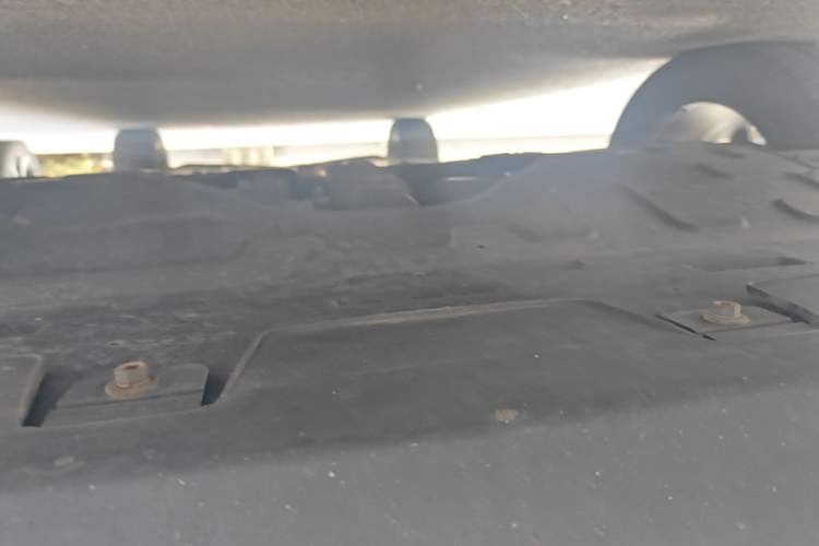 Used Roewe RX3 2018 18T Automatic Flagship Model Chassis Front
