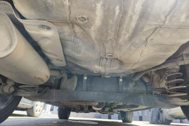 Used Roewe RX3 2018 1.6L Manual Flagship Edition Chassis Rear