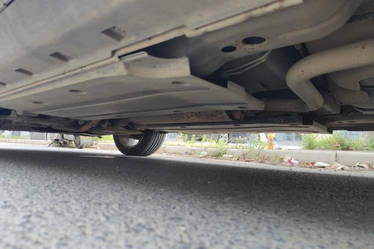 Used Roewe RX3 2018 1.6L Manual Internet Smart Edition Chassis Rear Left