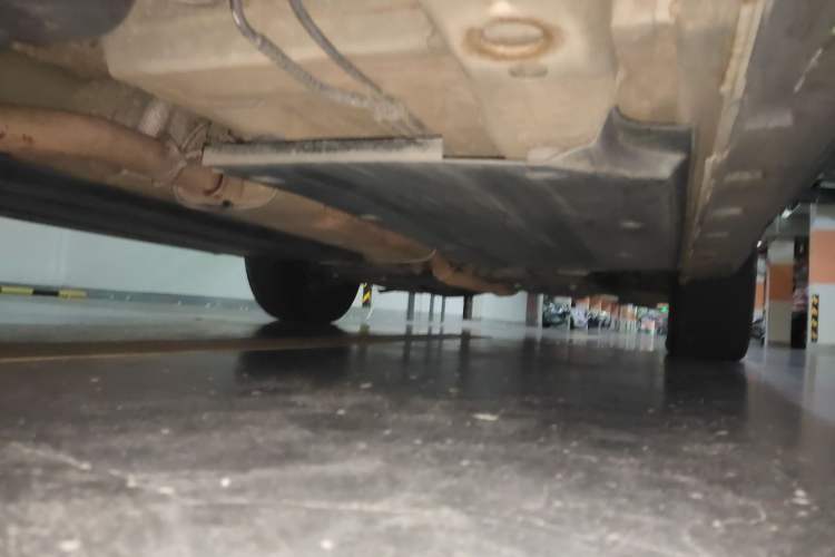 Used Roewe RX3 2018 18T Automatic Flagship Model Chassis Rear Right