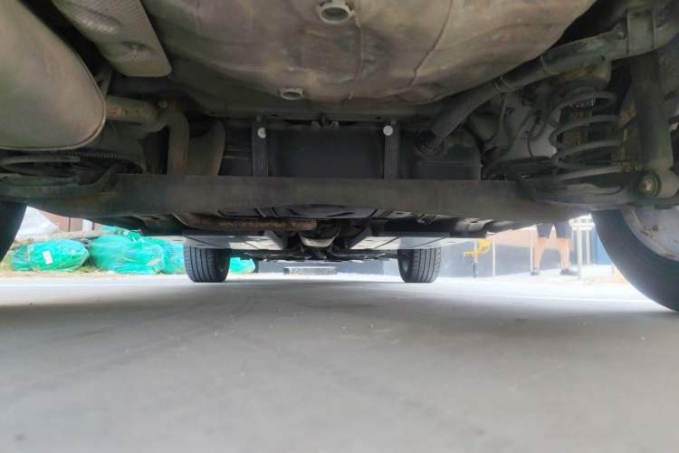 Used Roewe RX3 2018 1.6L Manual Internet Smart Edition Chassis Rear