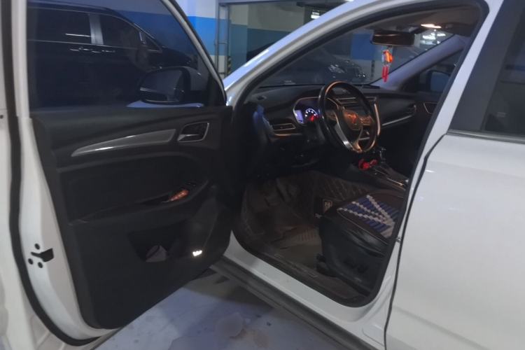 Used Roewe RX3 2018 1.6L CVT Flagship Edition Driver Seat