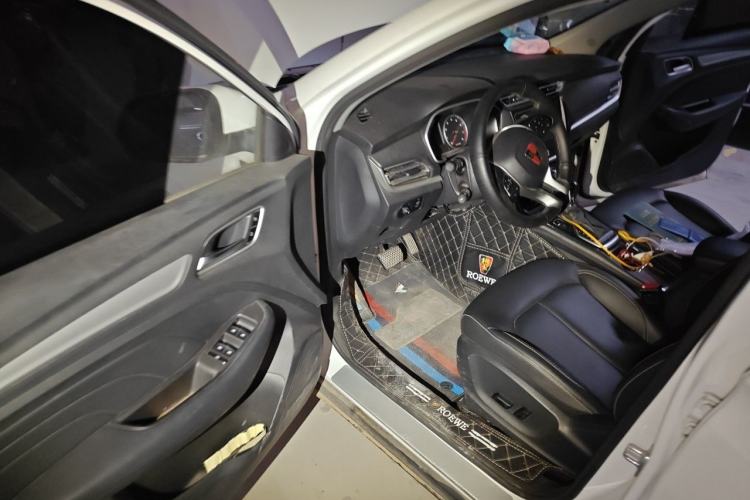 Used Roewe RX3 2018 1.6L CVT Flagship Edition Driver Seat